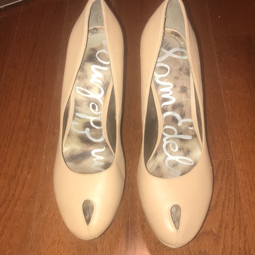 Sam Edelman Pumps - Picture 2 of 2